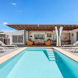  Villa Patos Spain